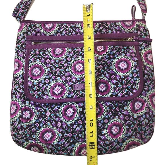 Vera Bradley Zip Hipster Crossbody Bag Lilac Medallion Purple Floral Lightweight - Picture 5 of 16